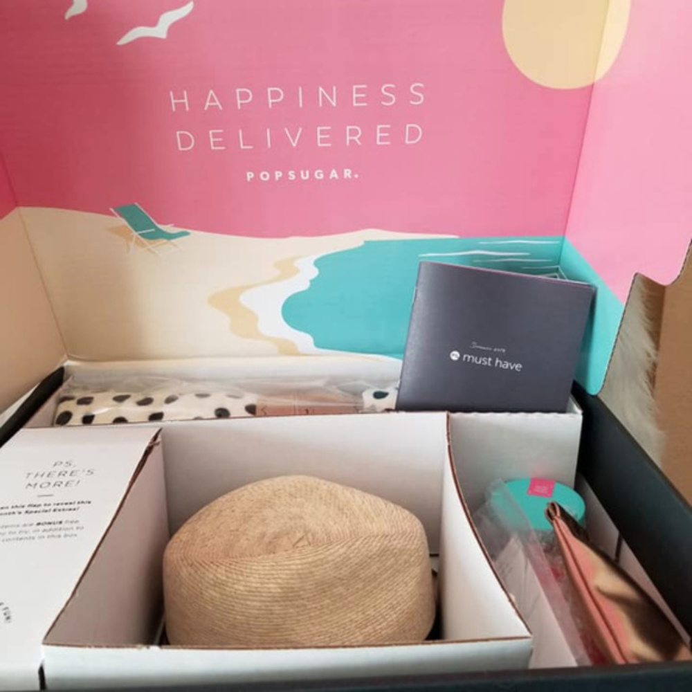 NWT! Pop Sugar Gift Box w/Bonus Items